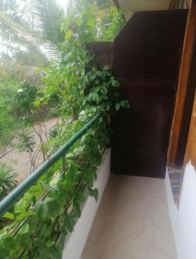 Bluewaves Hotel Varkala