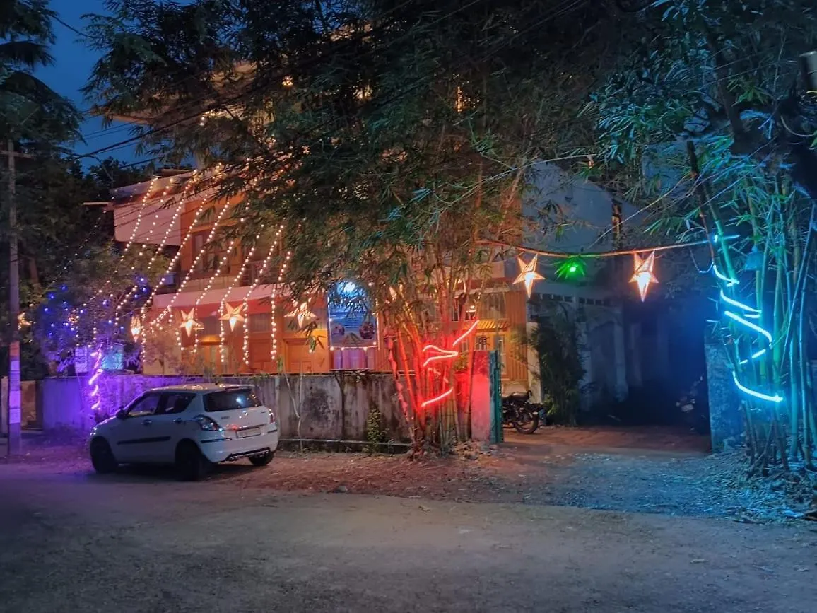Bluewaves Hotel Varkala